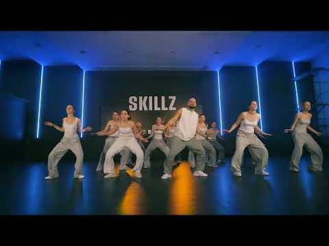 Mike Dunn - Git'cha House On, Baby / House Choreo By Emilis
