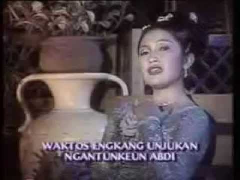 Erna Arsylia: Anggrek bulan