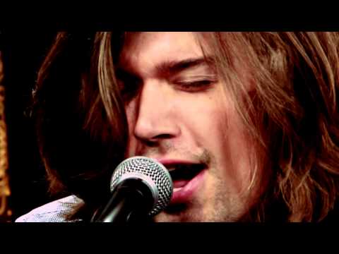 Hanson - Ain't No Sunshine (Acoustic) | Take 40 Live