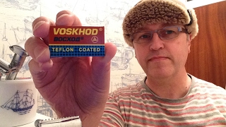 A Voskhod razor blade review and shave.