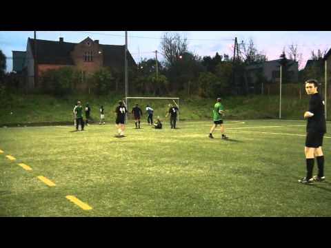 7. kolejka: Młodzi Geodeci - CeBeBe (FLS: Wiosna 2011)