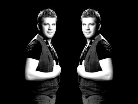 Tamer ACAR - Aşığım  (Söz & Müzik = Tamer Acar)