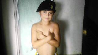 EL PAPA DE LOS POLLITOS 3.wmv