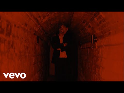 SNAYX - H.A.N.G (Official Music Video)