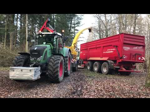 Holz Hacken beim Lohnunternehmen Schmid Teil 1