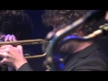 YouTube thumbnail of Vreneli ab em Guggisbärg by Traktorkestar