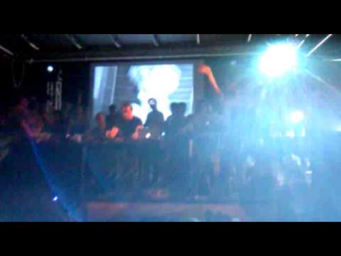 CONFUSED BEACH PARTY@Marc Houle-03-07-2011.mp4