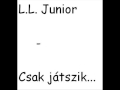 Csak Játszik