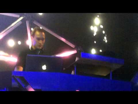 Paul van Dyk @ Palladium 6/11/11 - Austin Leeds - Sting