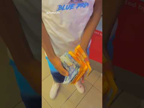 16-Yr-old Forex Trader Withdraws 50k in cash😱 #youngestforextrader  #forexlifestyle