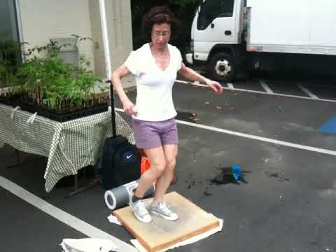 Miss Moonshine buckdancing in sneakers to Liza Jane - 2010