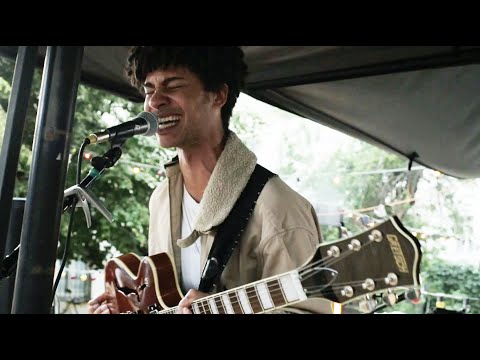 Skinny Pelembe live from Powerhouse Moscow