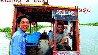 preview picture of video 'Riding a passenger boat to the floating village of Kompong Phluk, curious Cambodian transport'