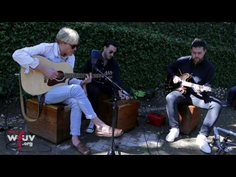 Slow Dancer - "Don't Believe" (Live at SXSW)