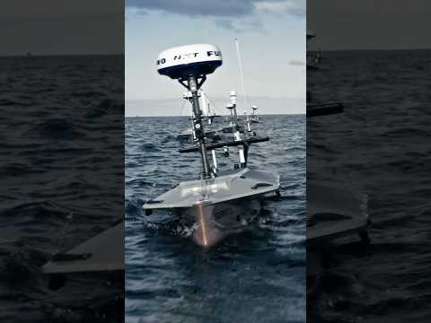 全長3.5メートルの無人艇が、隠れた中国軍艦の正体を見破った