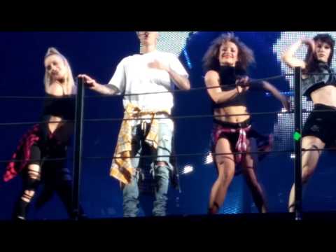 Justin Bieber - Company / Live in St. Louis at Scottrade Center  (4/19/16)