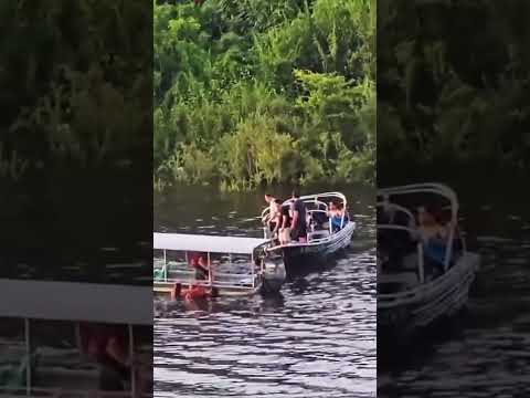 Bote-salva vidas afunda com família a bordo em Amaturá no Amazonas, todos foram resgatados vivos