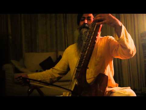 Satnam Waheguru by Bhai Baldeep Singh
