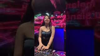 Download lagu DJ VIAN EXO CLUB 2024 mp3 Download lagu DJ VIAN EXO CLUB 2024 mp3