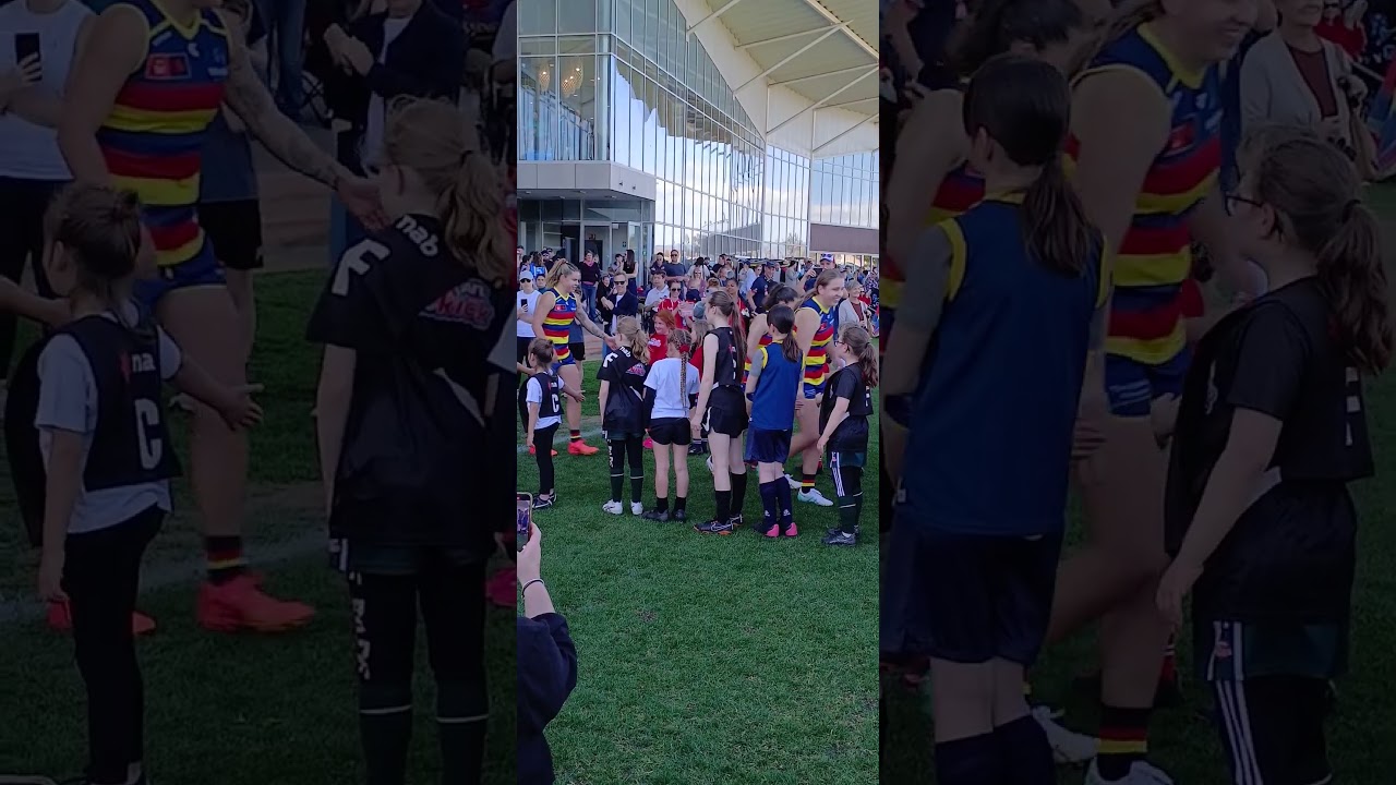 Adelaide crows AFLW team run out Port Augusta #Adelaide #AFLW #adelaidecrows #footy