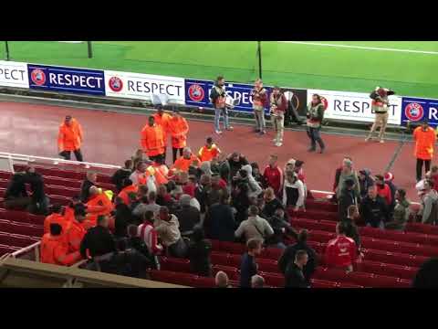 Arsenal London vs 1.FC Köln hooligans trouble