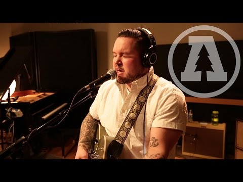 Lupe Carroll - Too Little | Audiotree Live