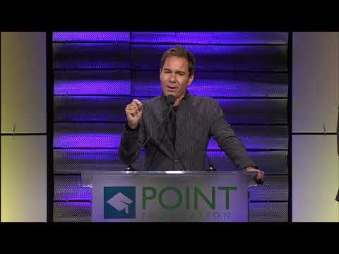 Eric McCormack's message to young leaders at Point Honors LA 2018