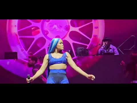 EVE - Let Me Blow Your Mind (Nelly - Where The Party At Tour 2025 - R.W.-Arena Oberh. - 2025-05-24)