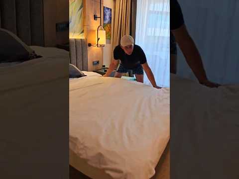 Лайфхак как передвинуть легко тяжёлую мебель.