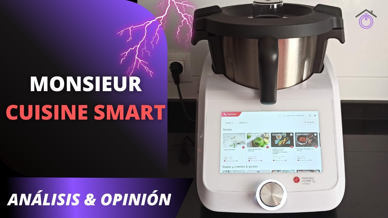 Silvia Jiménez probando un robot de cocina en Hogarsys