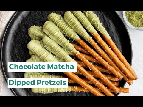 Varetas de pretzel mergulhadas em chocolate Matcha