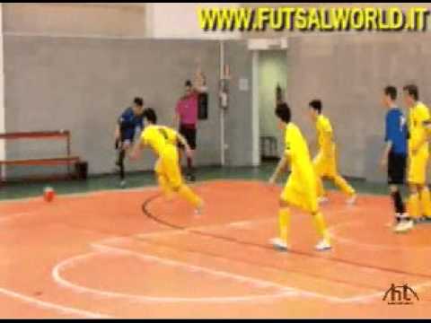 12/12/10 Bergamo Calcetto - Metropolis FB , highlights , Under 21 - futsal