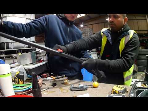 How to make off a SWA gland (Steel wire armoured) 25mm 4core submain termination eiselectrical.net