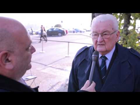 Még ha pislákol is a szabadság lángja, de ki nem alszik…