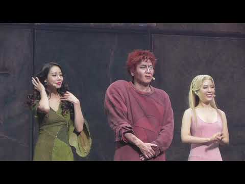 K.willノートルダム・ド・パリ181012カーテンコール