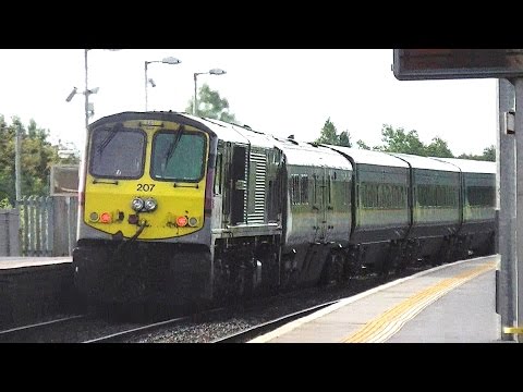 201 Class Loco + Enterprise and 29000 Class DMU - Skerries Station