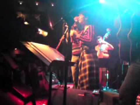 Periplanomeno - Andrianna Mpampali & Stamos Semsis Live @ StN 6-12-10 (Vradia Melodia)