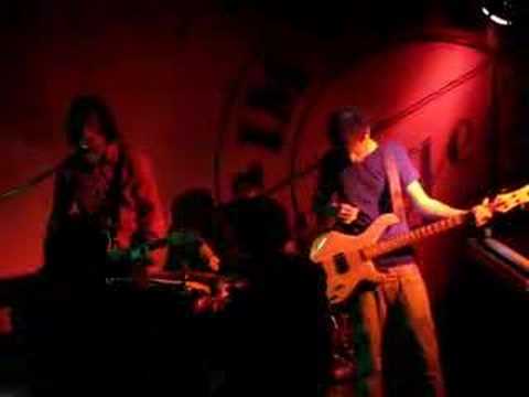 Muggefug/Cottbus: Capricorn - On mercury (live)