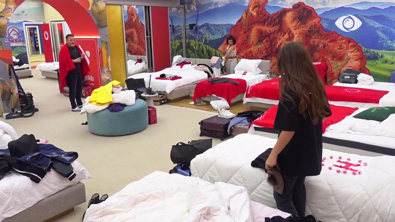 Loja e Engjëllit/ Banorët nisin përkëdheljet e para për njëri-tjetrin