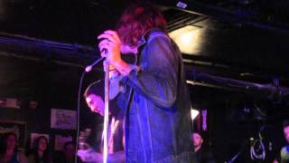 Sleeping with Sirens - Who are you now