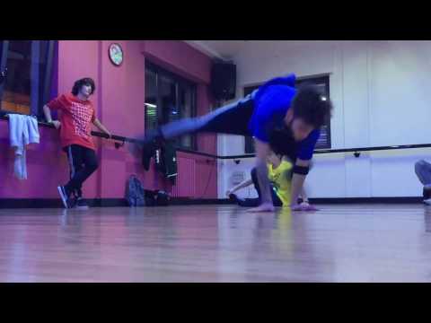 B-boy G-Flow Training