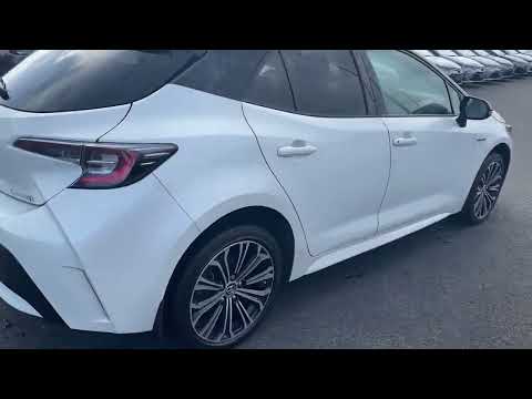 2020 Toyota Corolla Hybrid Luna Sport