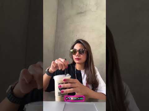 Nongkrong sambil ngopi di Toko Kopi Klasik, Tebet! Suasana cozy dan cita rasa kopi yang bikin nagih. ☕️✨