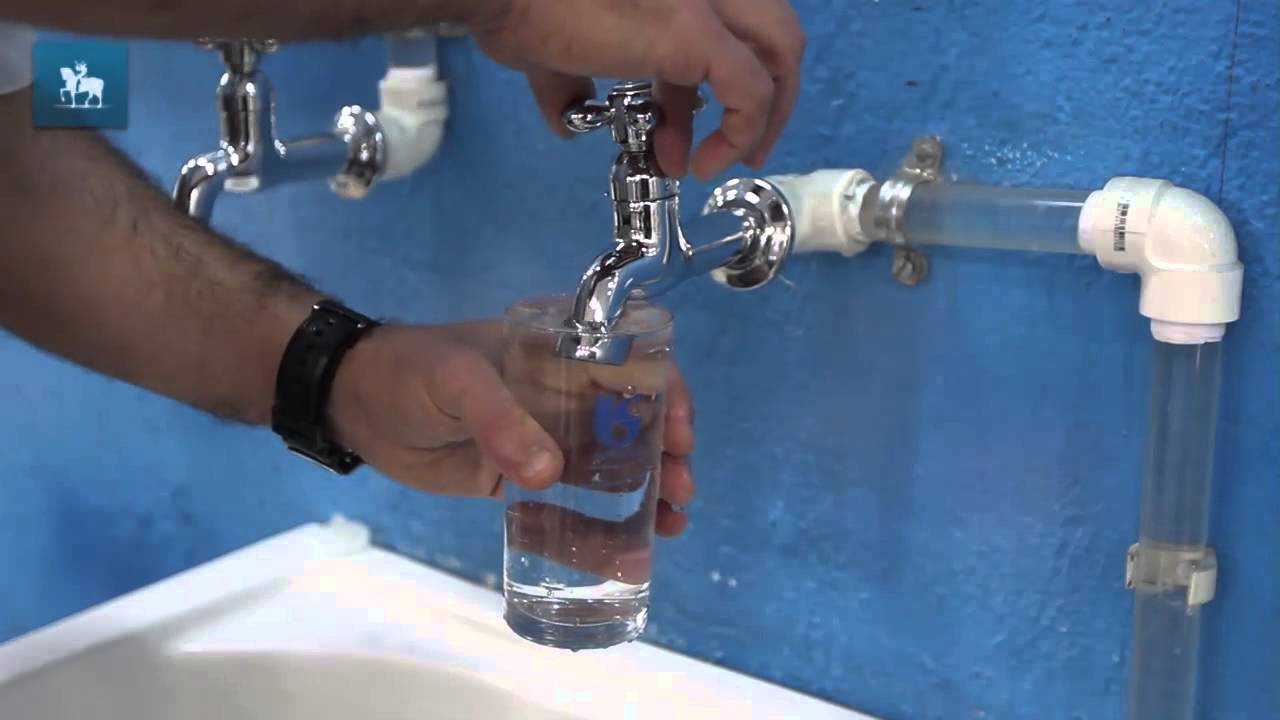 Watch Now Veja como descobrir vazamento de água em sua casa Veja como descobrir vazamento de água em sua casa