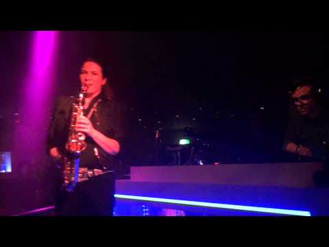 Roog's House @ Club Vie: ROOG feat. SUSANNE ALT