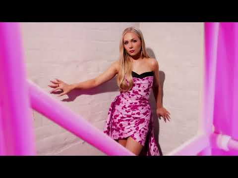 VIIVI - Olen kaunis (syntynyt voittamaan) [Vain elämää kausi 16] (Audiovideo)