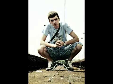 Goxy - Hunter - Photoshop 2 (feat. Verde) *2011*