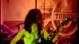 Satanic Surfers - End Of The World [5/15]