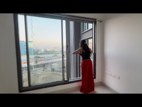 MOVING INTO MY BOMBAY APARTMENT PT 1 || VLOG 