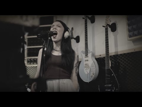 Electric Ballroom - Little Clown Girl (Live Studio)